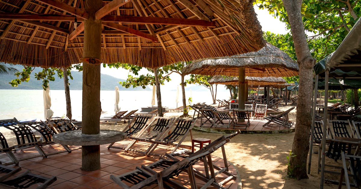 Choosing the Right Thickness for Aluminium Decking